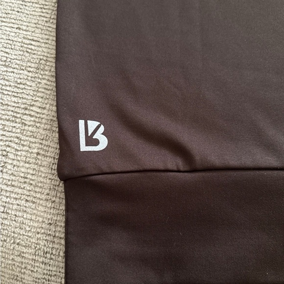 BuffBunny Collection Solar Banded Short Sleeves Crop Top - Picture 2 of 4